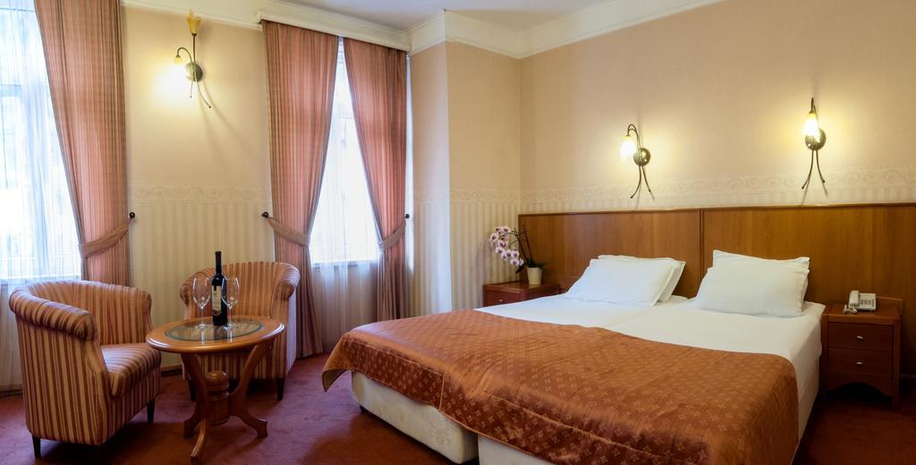 Aleksandar Hotel Vrnjačka Banja Exterior foto