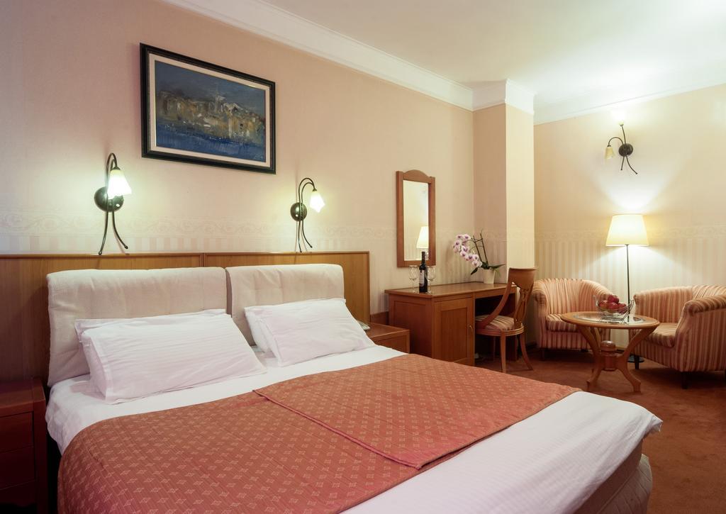 Aleksandar Hotel Vrnjačka Banja Exterior foto